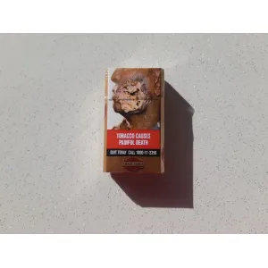 Small cigarette 