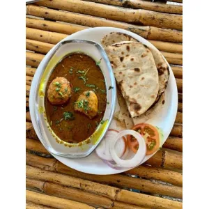 Tandoori Roti with egg curry