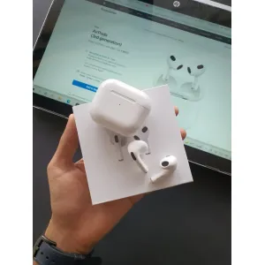AIRPODS 3