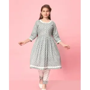 Girls anarkali pant set