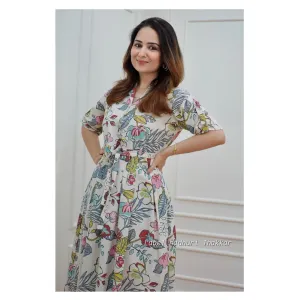 💥Botanical Print Belt Dress💥