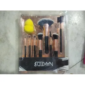 Naked3 Complexion 9pic Brush Kit