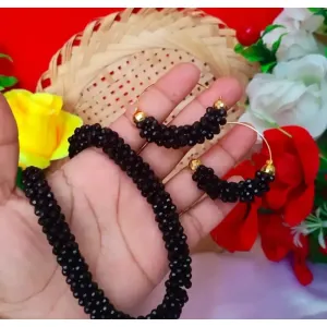 Diva Gajri Chokar Necklace Jewelry Set


