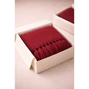 The mikasha signature Red muffler 