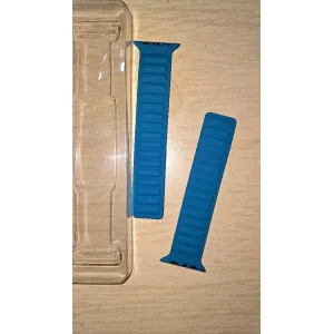 Magnetic Silicone Smartwatch strap for 42/44/45/47