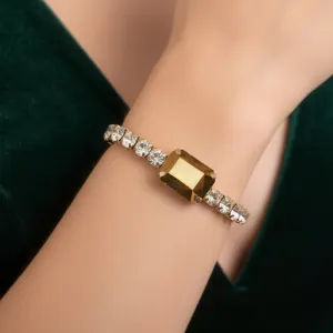 Anti-Tarnish Crystal Stretchable Bracelet with Opaque Golden Center Stone – Premium Women