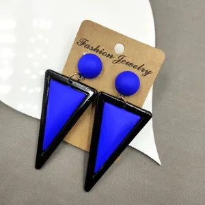 Triangle Dangle Matt Finish & Black Earring
