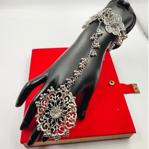 Amazing Filigree Design Flower Link Bracelet With Ring