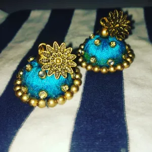 Blue jhumkaa