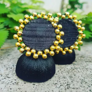 Black jhumkaa