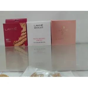 Lakme  Compact