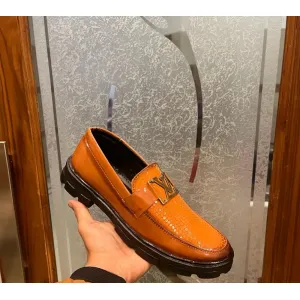 VL shoes