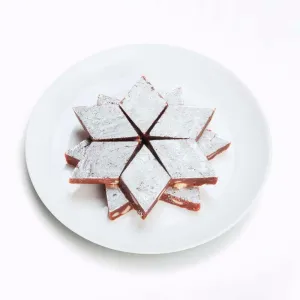 Khajur Katli