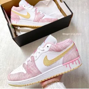 Women's Footwear