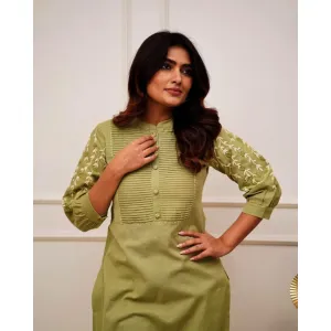 Fashionable kurta pant set