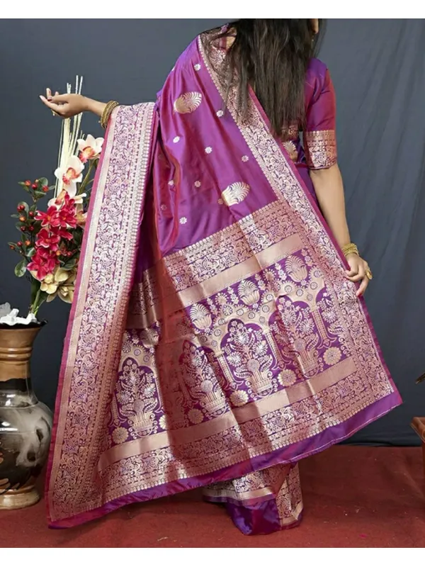 Pure Kanchipuram Silk Saree with gold Zari & Blouse piece