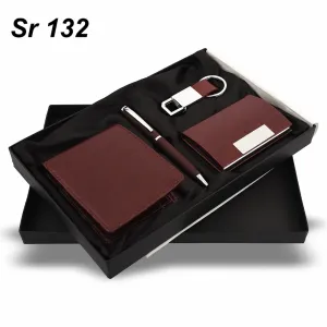 Sr 132: Estilo Brown

Pen, Wallet, Cardholder & Keychain

