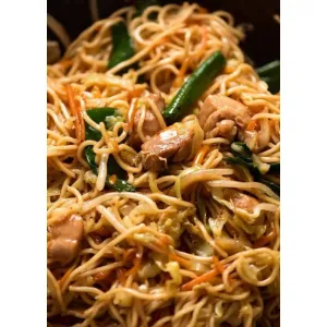 Chicken Chowmin 1\2 Plates