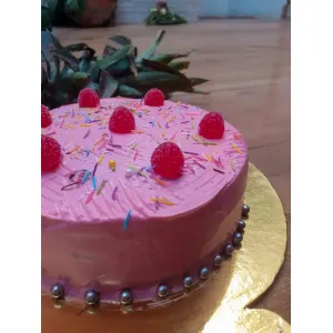 Strawberry cake