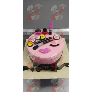 Makeup kit Cake