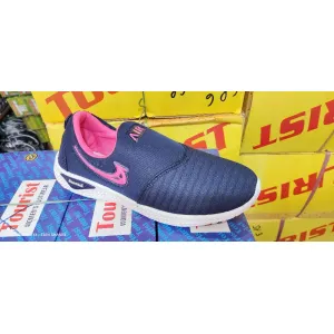 Ladies sport shoes