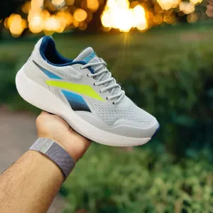 LIGHT GREY SPORTS SHOE