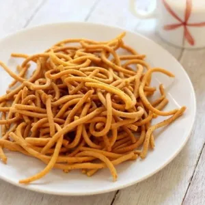 Pandit Special Gathiya Sev