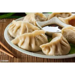 Chicken steam momos