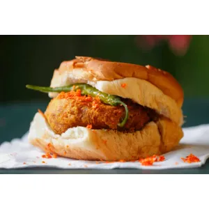 Vada pav