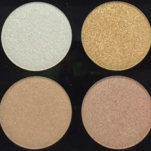 Me On Studio Highlighter 