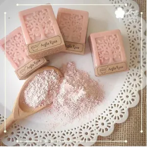 Calamine soap