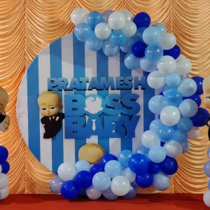 Baby boss raund ring decoretion