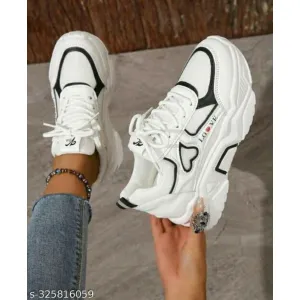 New sport shoes wholesale price 