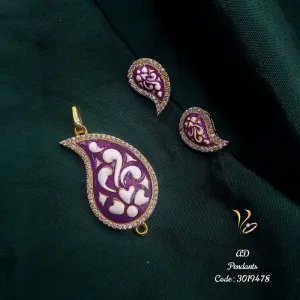Ui09m03y2022 Pendant