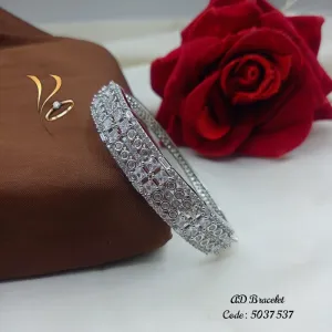 Ui01m04y2022 AD Bracelet