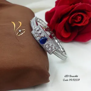 Ui01m04y2022 AD Bracelet