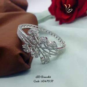 Ui01m04y2022 AD Bracelet