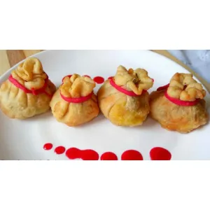 Cheese Potli