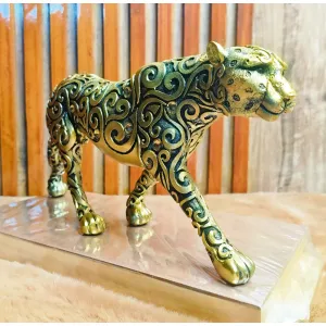 Leopard Showpiece 