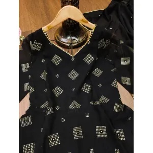 Gold printed Maxy gown with Dupatta 