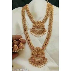 28065128women covering necklace and chain set with earrings