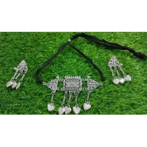Oxidised heart choker set