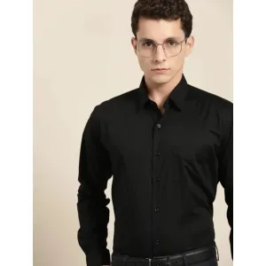 Men's Regular Fit Cotton Solid Casual Shirts