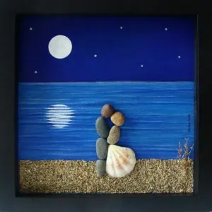 Couple with sea nature 