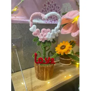 Love heart vase
