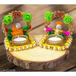 Deepti Decor Set of 2 Raja Rani Puppet Tealight Candle Holder