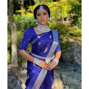 BEAUTIFUL RICH PALLU AND JACQUARD WORK ON ALL OVER THE SAREE