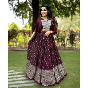 Presenting New  Đěsigner Siqwans Lehenga -Choli With Dupatt Set New